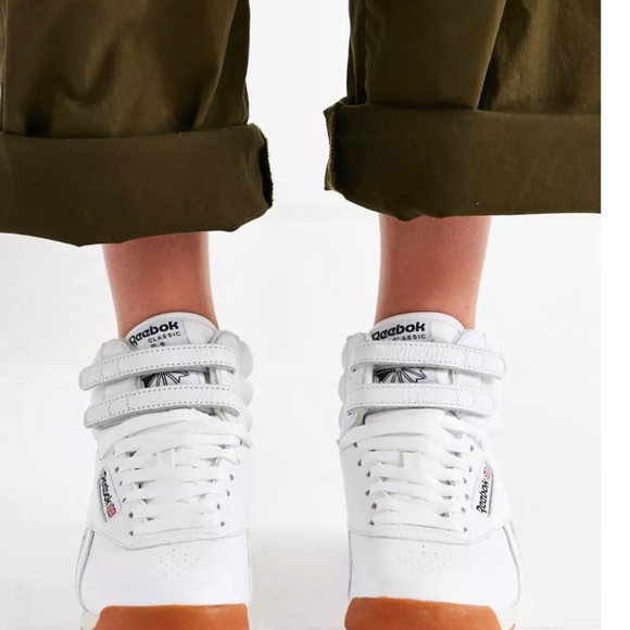 ♠️SOLD♠️ Reebok Freestyle Hi 5411 LTD  Retro High-Top Sneaker  White Navy - Picture 3 of 5